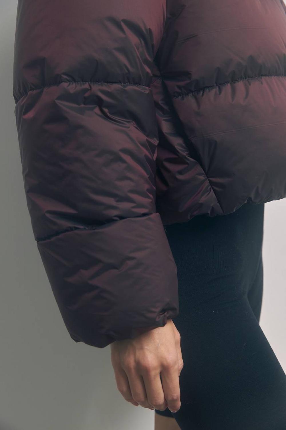 Voluminous short winter jacket