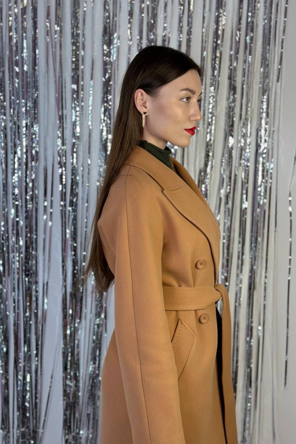 Women's demi-season cashmere coat in camel color 246C FINE LINE