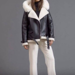 Sheepskin coat in black color
