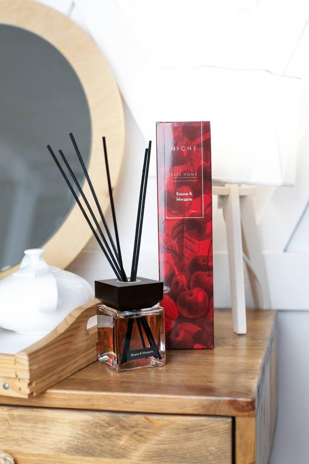 Home fragrance/Cherry and migdal. Home Niahe ESSE