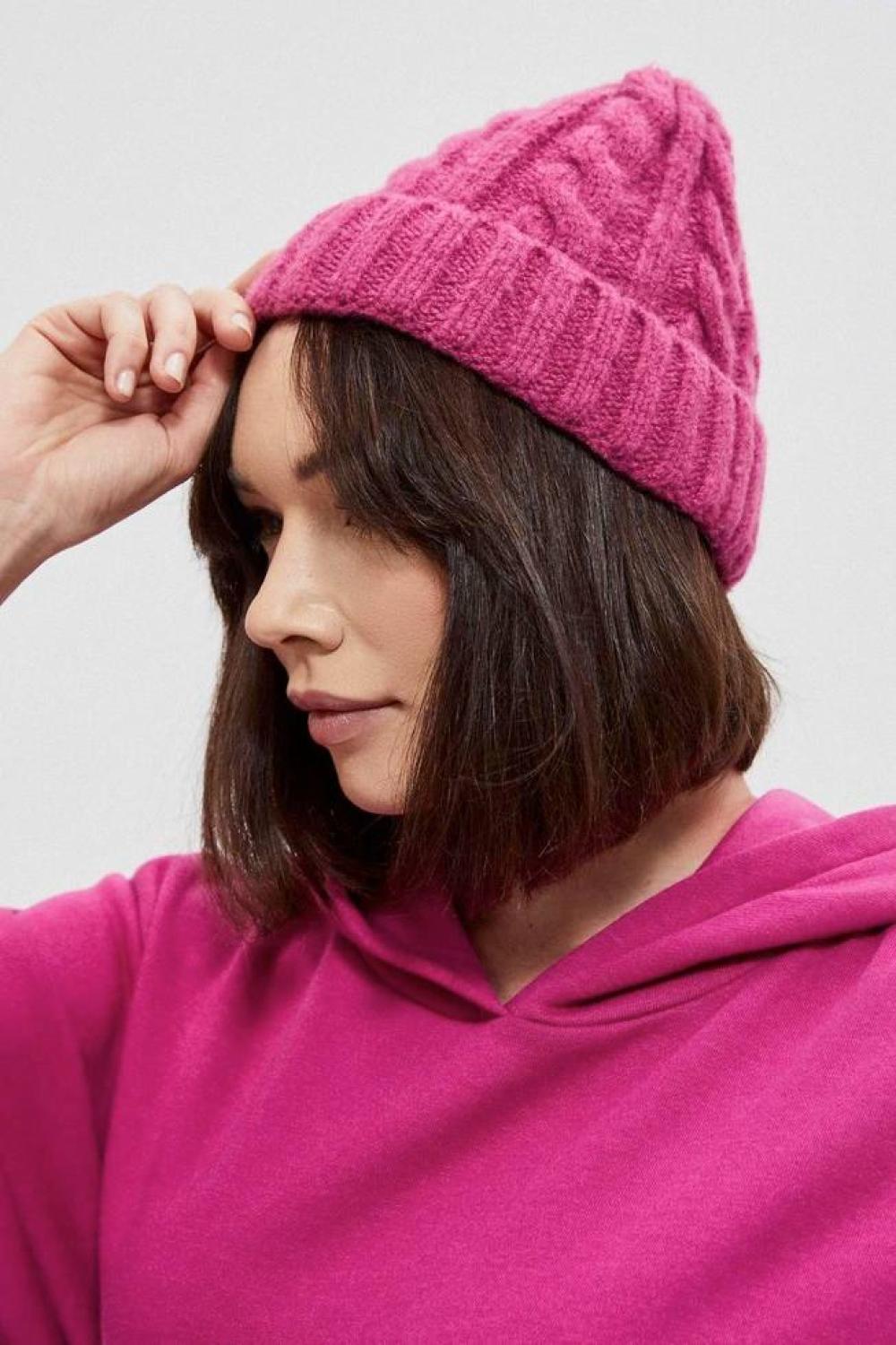 An pink hat