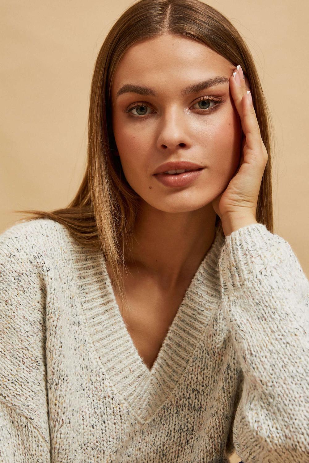 Women's V-neck sweater Z-SW-4258 MOODO