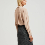 Світло коричнева класична блуза