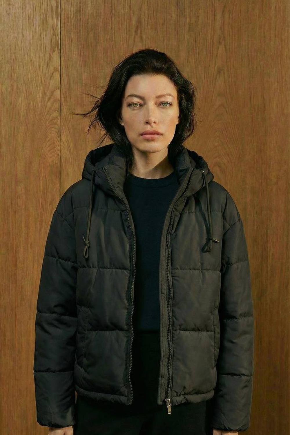 Куртка жіноча чорна демісезон 8018-black-KR-realiz