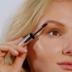 Гель для брів натурального коричневого кольору / SMART BROW PEPTIDE TINT