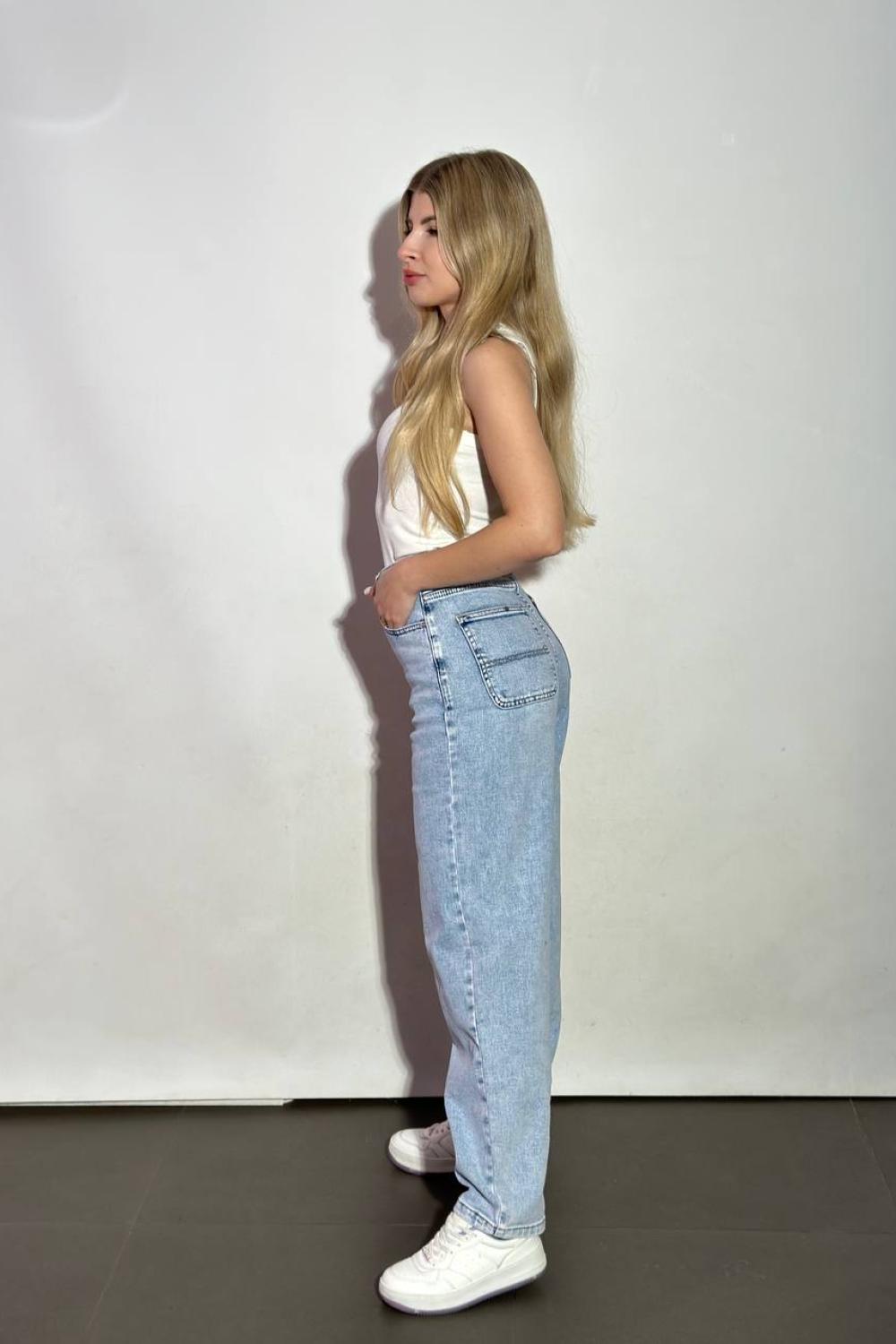 Blue jeans mom