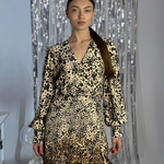 Сукня на запах в квітковий прннт медового кольору 20AH513. Франція. Yuka Paris