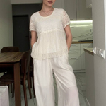 Milky-white lace mesh blouse blous_grid