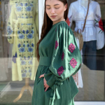 Green embroidered dress made of linen Memories EMBROIDERED GEM