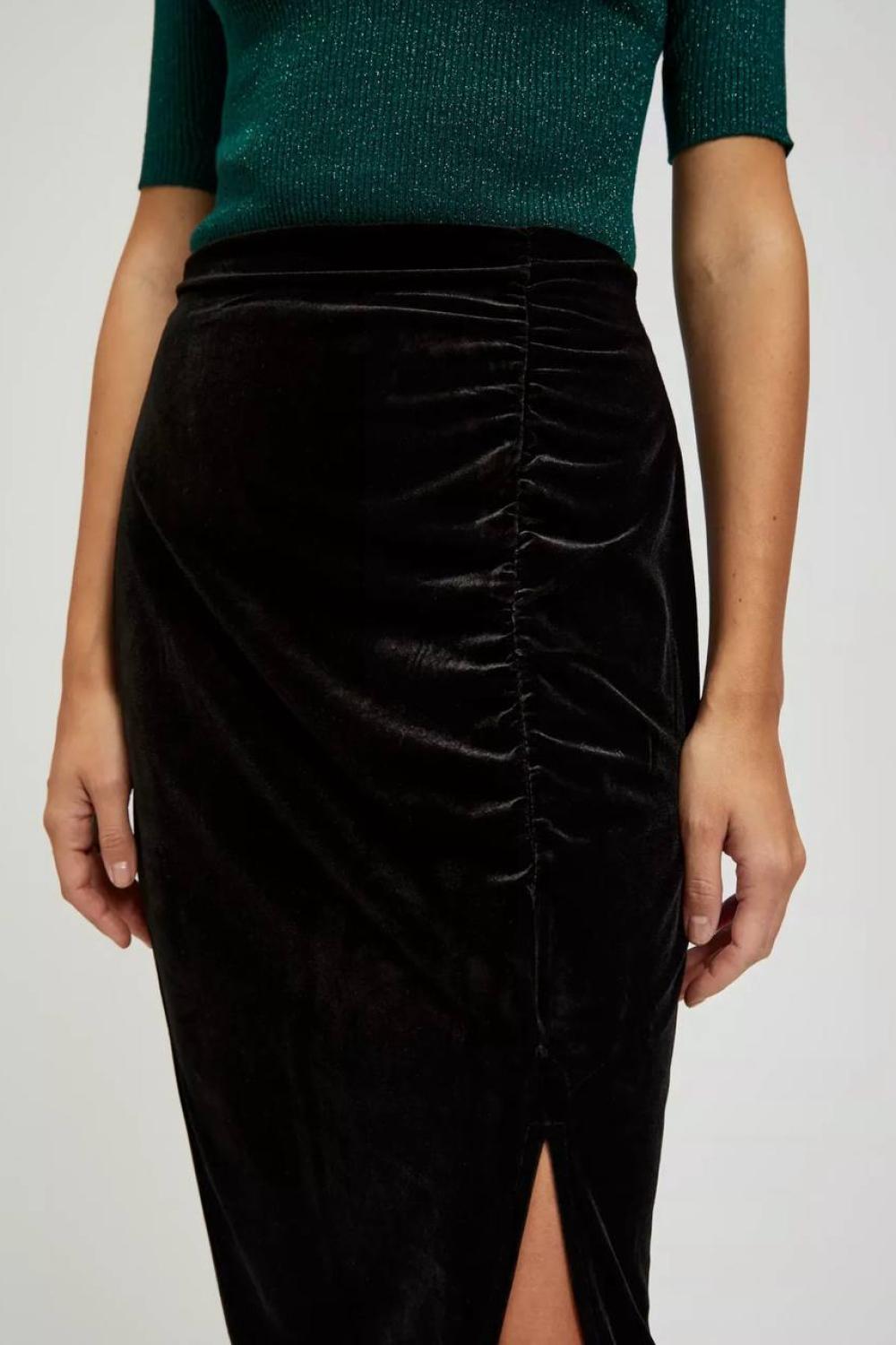 Black skirt with velour slit Z-SC-4215-L-realiz