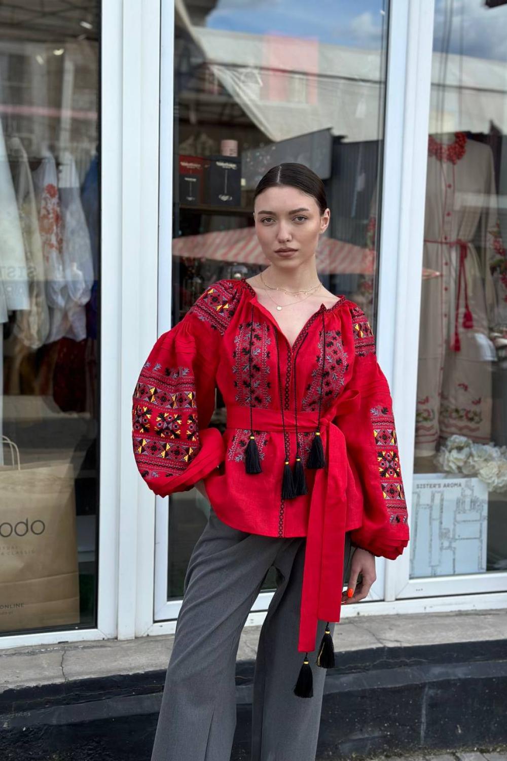 EMBROIDERED GEM women's embroidered linen red