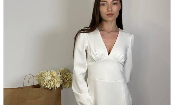 Spring cloths - new collection of women's dresses at the MOODO store