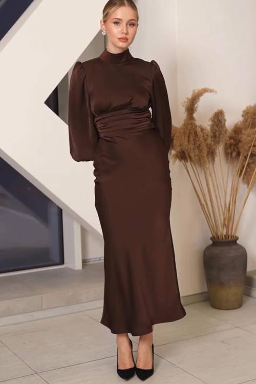 Choco dress with open back 487_choco