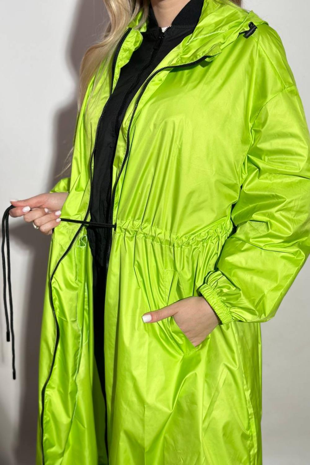 Lettuce raincoat