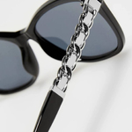 Black glasses