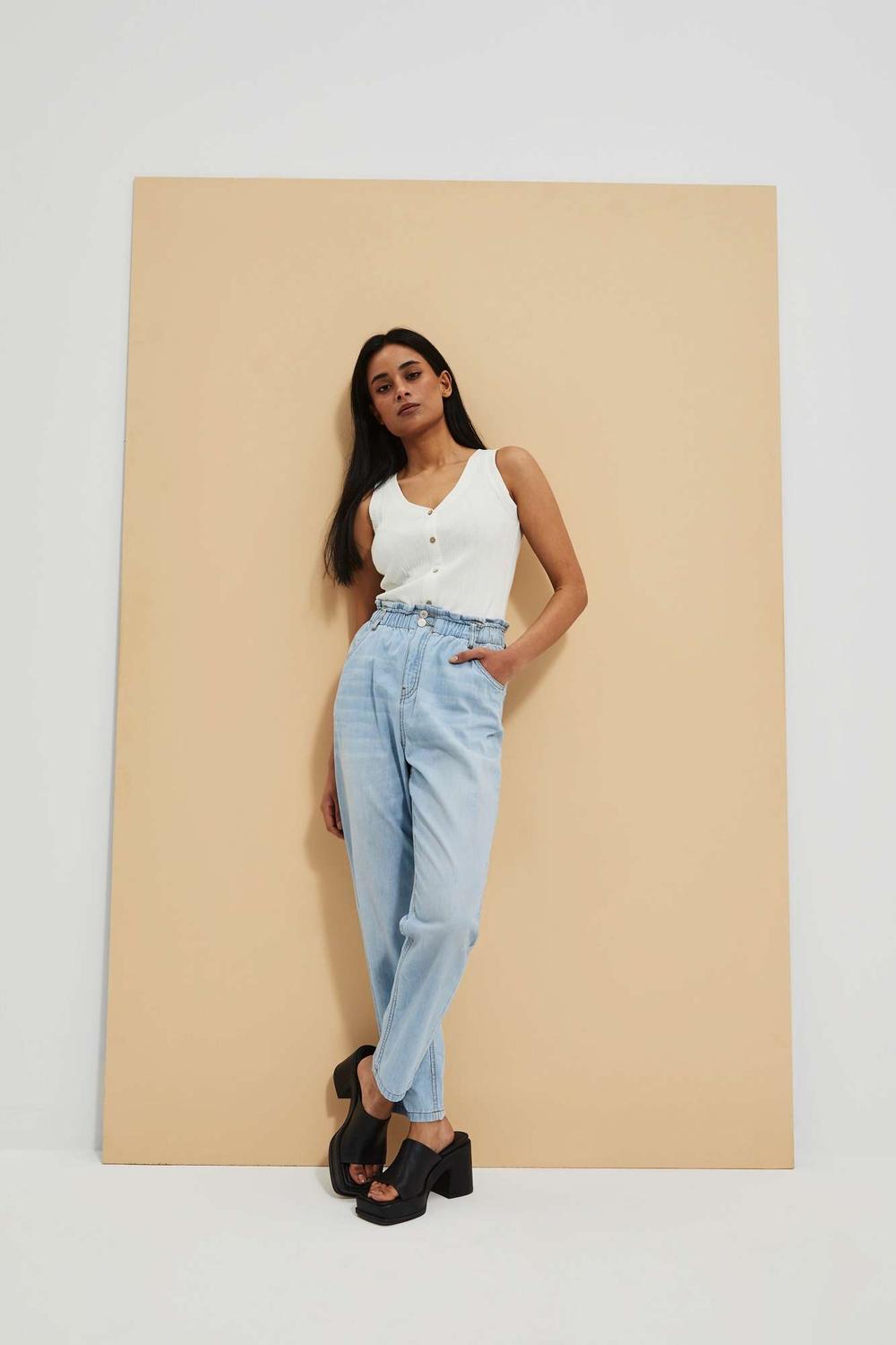 White button top L-TS-4070 Moodo
