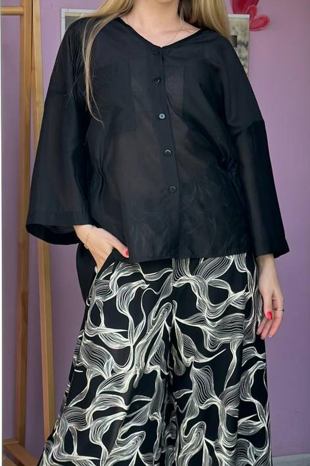 Black viscose printed pants