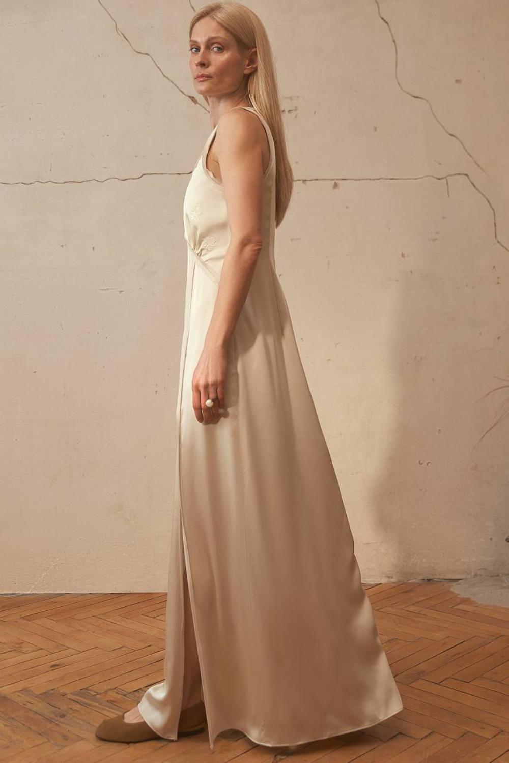 Vanilla satin maxi dress