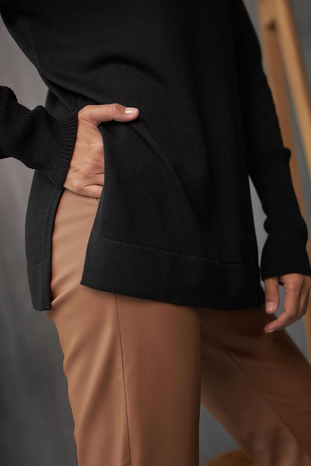 Jumper with slits black 2442 BELLISE