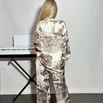 Silk suit milky coffee