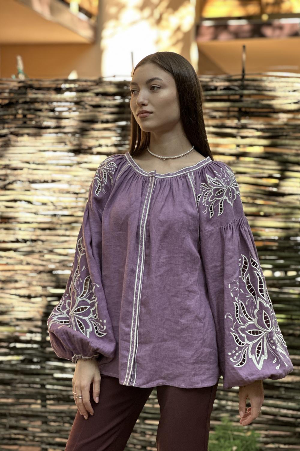 Embroidered GEM women's purple linen shirt