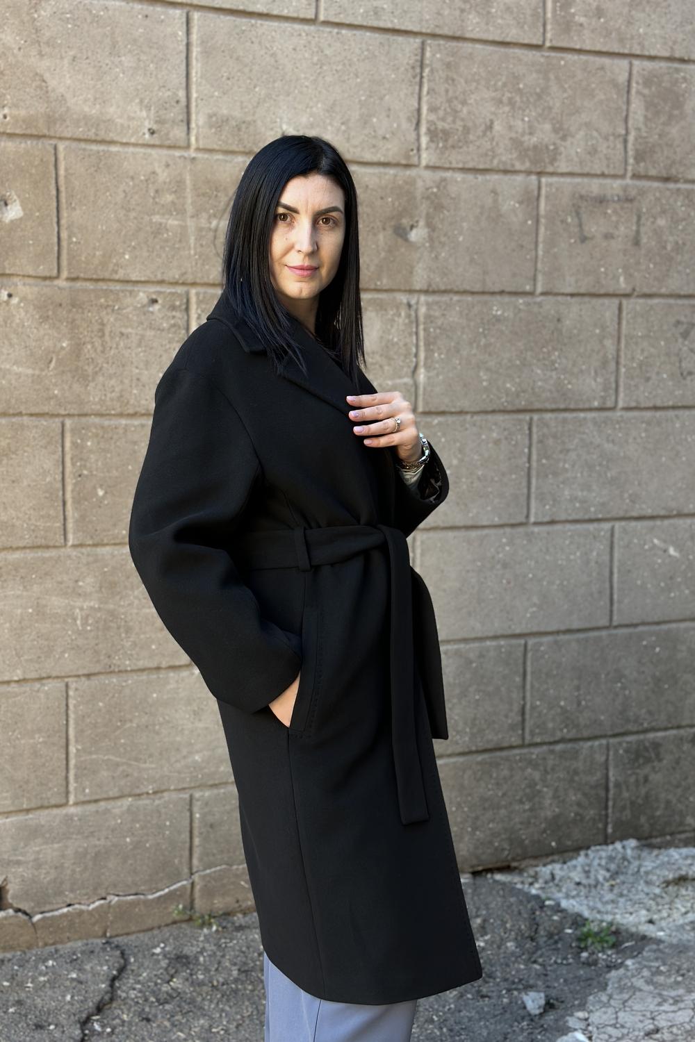 Coat-robe women's demi-season cashmere black 260C FINE LINE