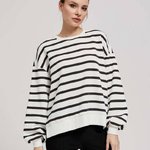 White jacket with black stripes on a biker MOODO