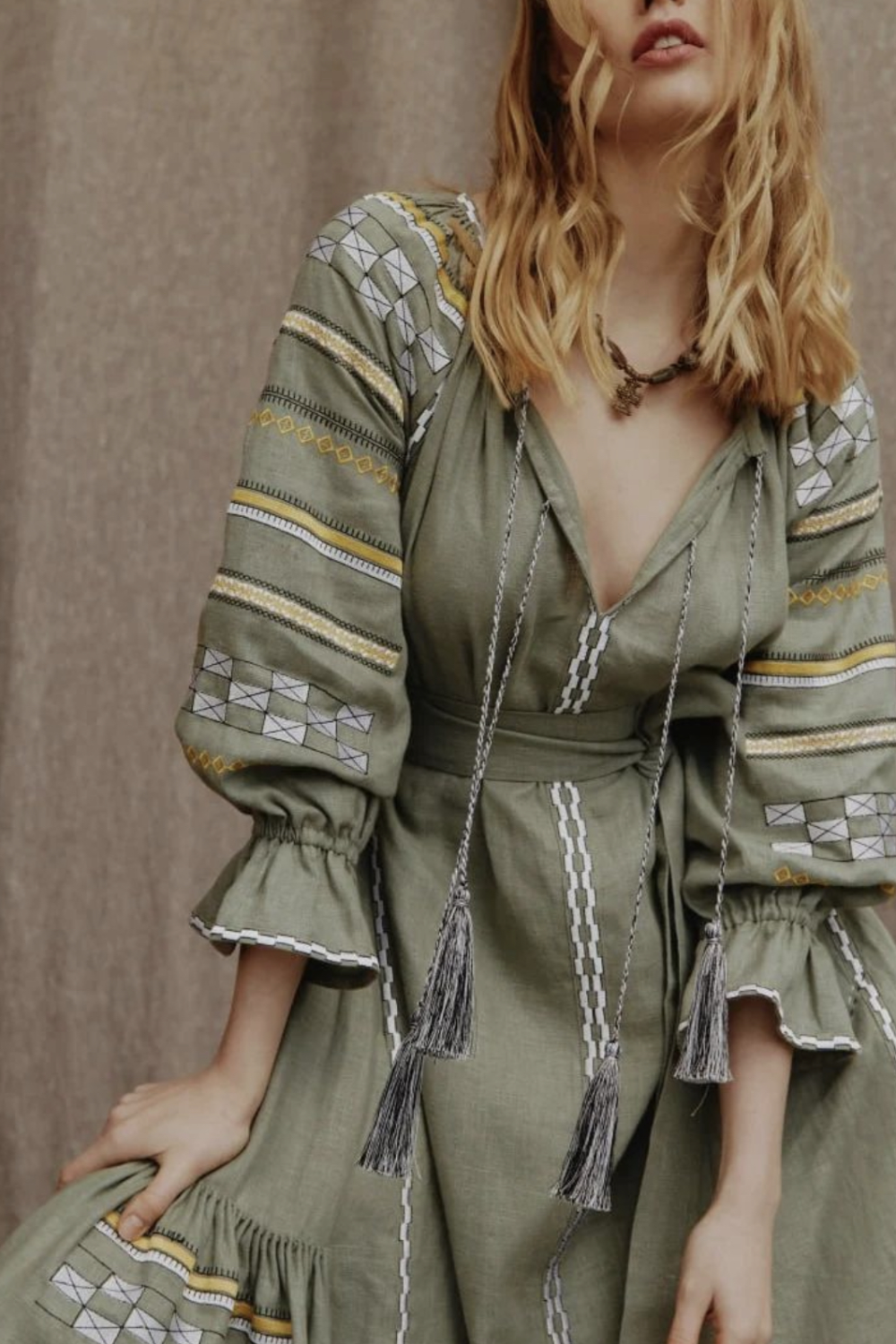 Embroidered long women's dress in green Embroidered Jem