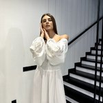 Біла сукня з вишитим колоссям