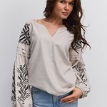 Beige embroidered shirt with black embroidery 35352_black