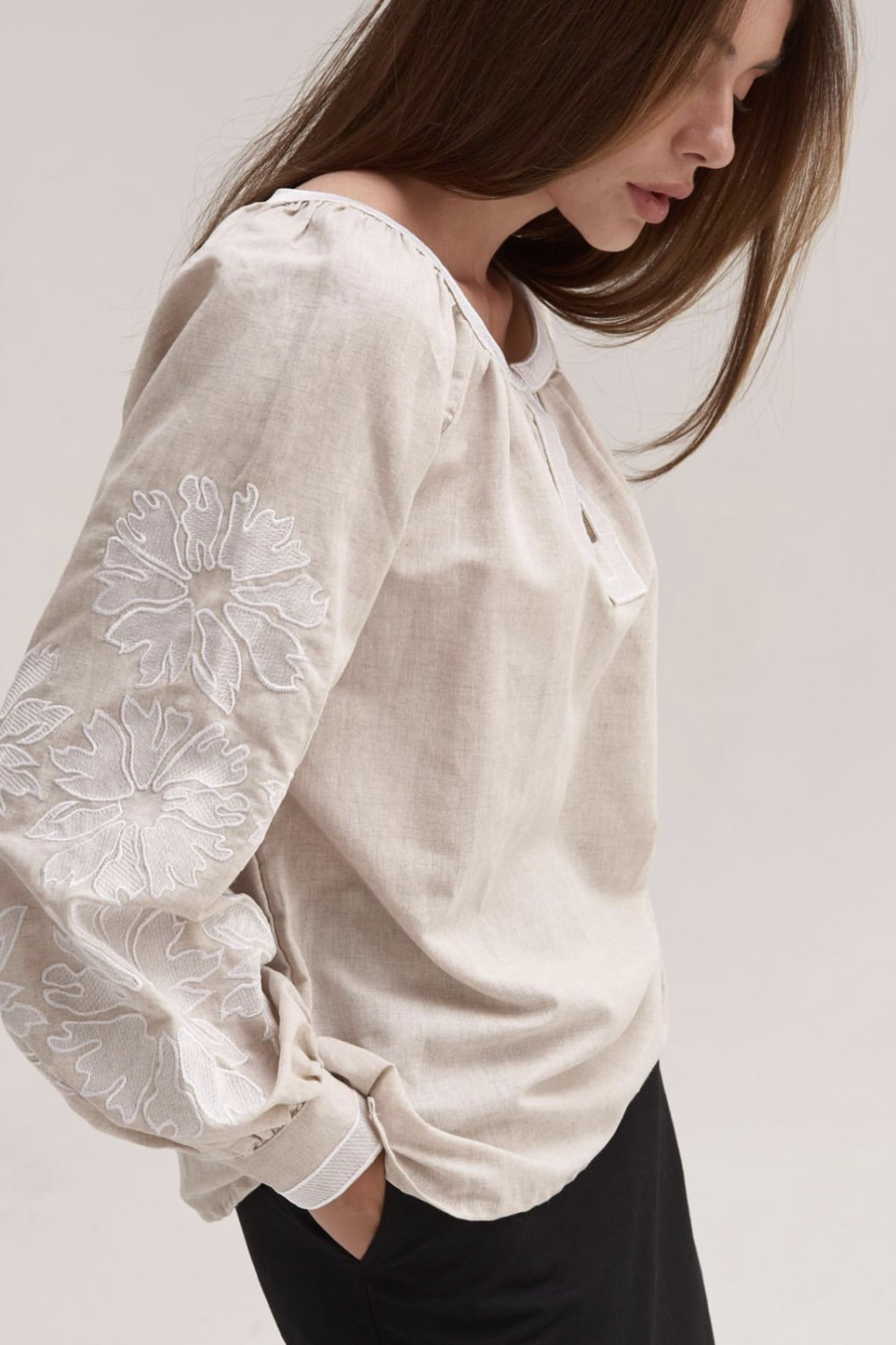 Women's embroidered linen jacket Malva SVARGA