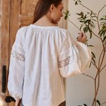 Вишиванка жіноча лляна біла по білому Урочиста EMBROIDERED GEM