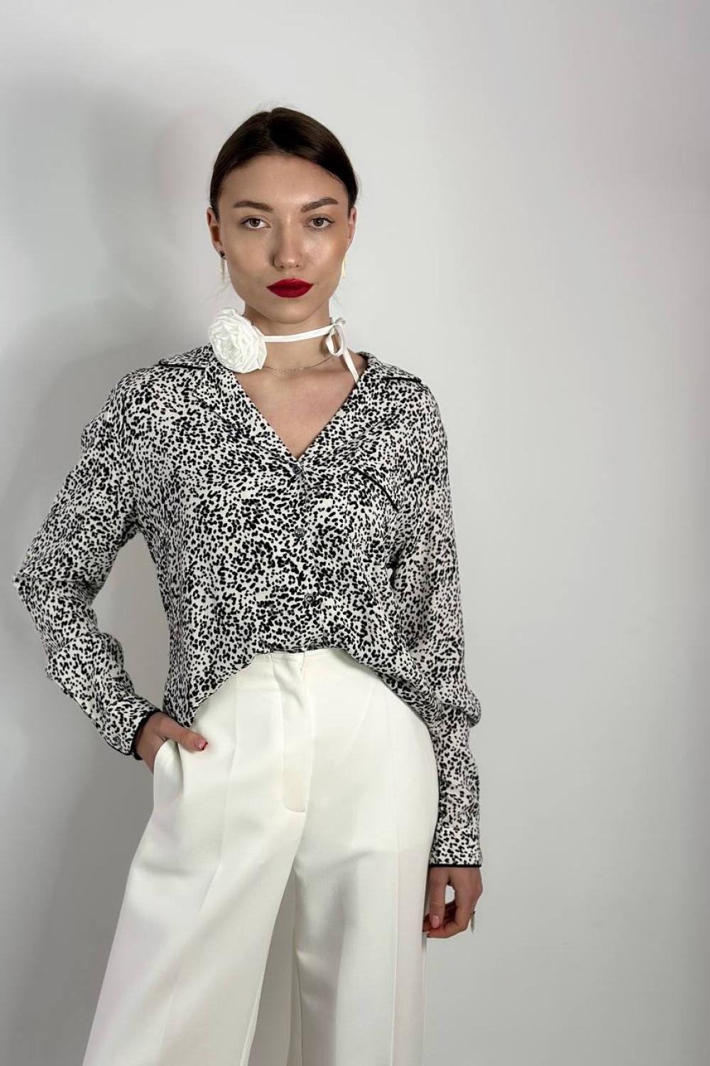 Блуза жіноча принтована французької торгової марки YUKA PARIS.