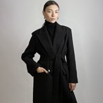 Палто чорне зі збільшеною лінією плеча  Fine Line