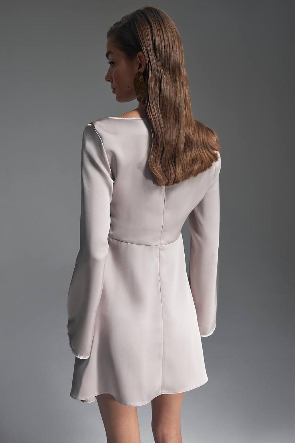 Romantic taupe mini dress