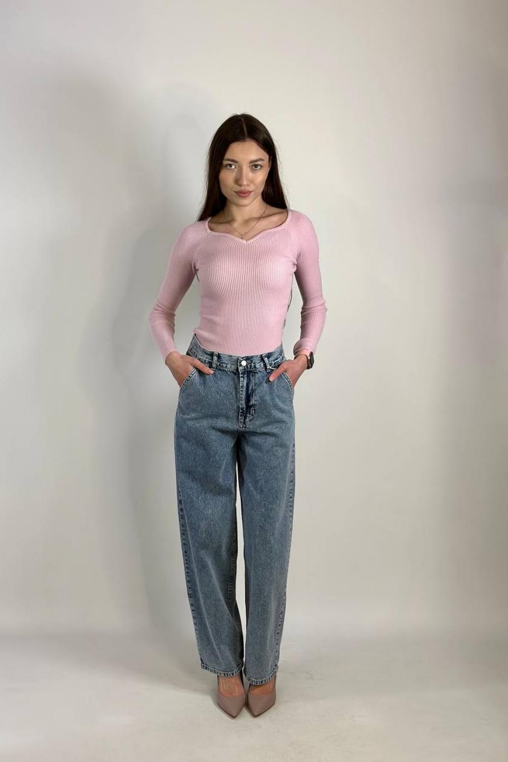 Women's blue skater jeans