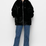 The eco-fur coat is a successful combination of style and comfort