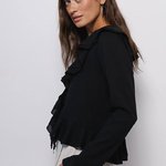 Чорна шифонова блуза з воланами