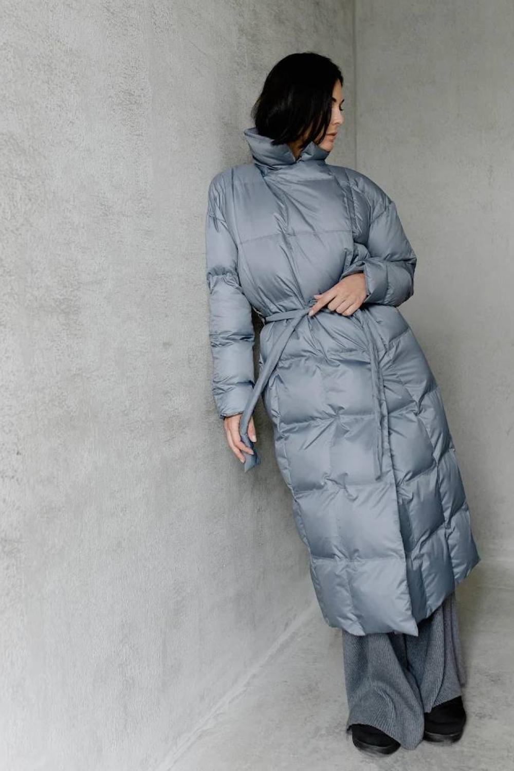 Stylish down jacket for cold weather with a hood