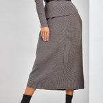 A-line skirt knitted from warm yarn 2469 Bellise