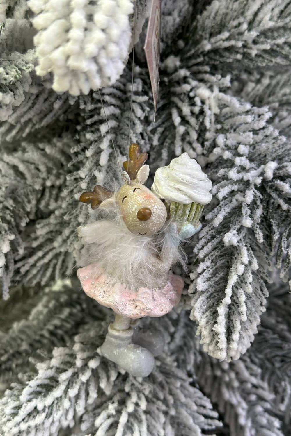 Christmas pendant/ Deer with cupcake