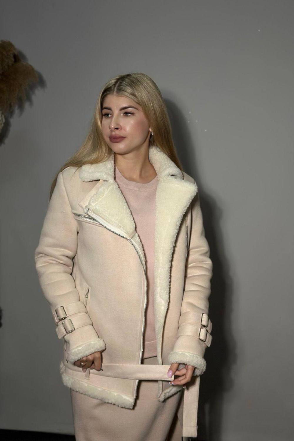 Milk sheepskin coat aviator