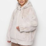 The eco-fur coat is a successful combination of style and comfort