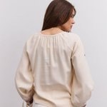 Жіноча вишиванка світло-бежева з червоною вишивкою 35495_red