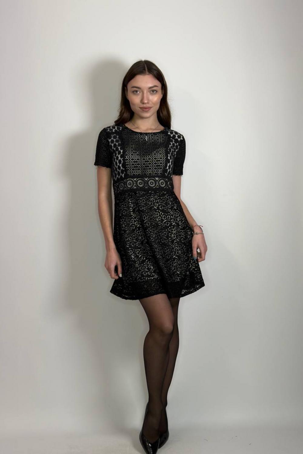 Сукня міні чорні ажурна Yuka Paris 17PE138