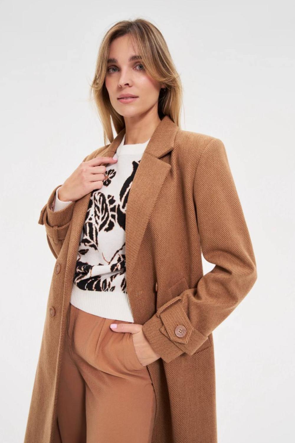 Women's long coat in camel color