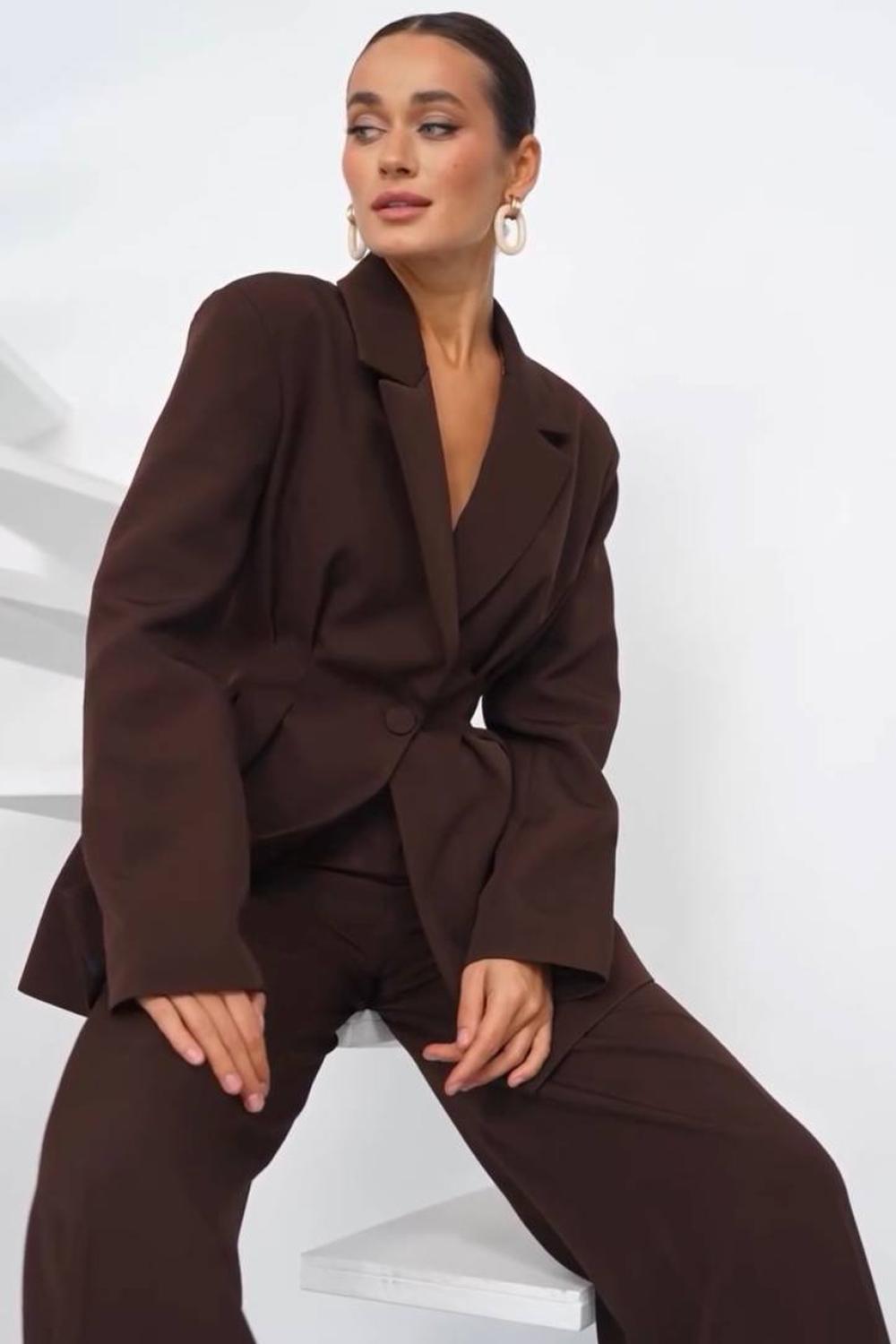Choco suit with fitted jacket and palazzo pants 555_ecru