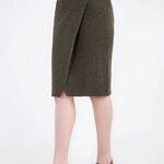 Skirt made of warm khaki yarn 1842 BELLISE