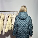 Демісезонна зелена куртка великих розмірів