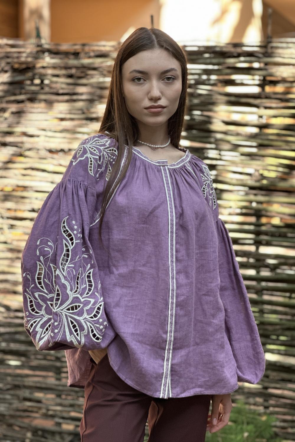Embroidered GEM women's purple linen shirt
